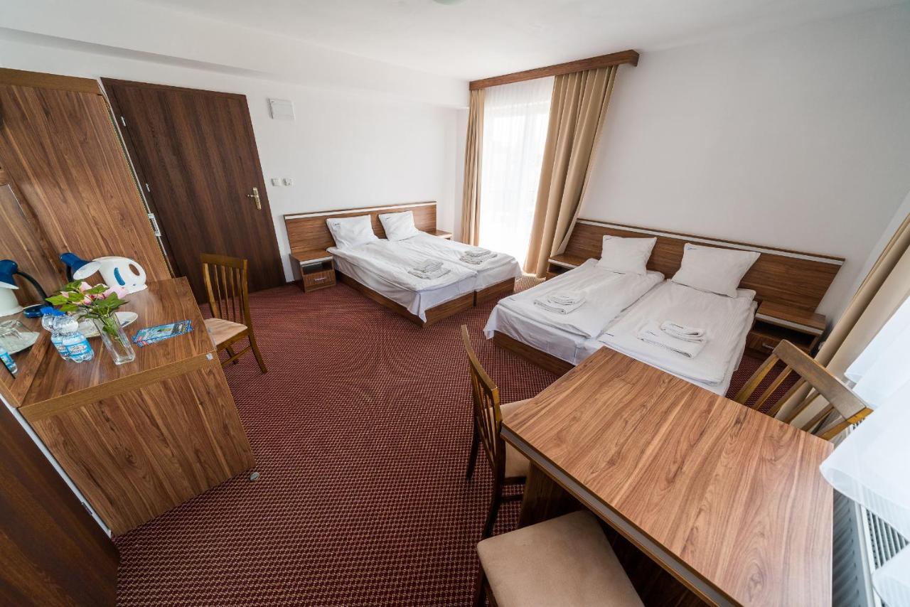 Adamar Jastrzebia Gora Bed and Breakfast Buitenkant foto